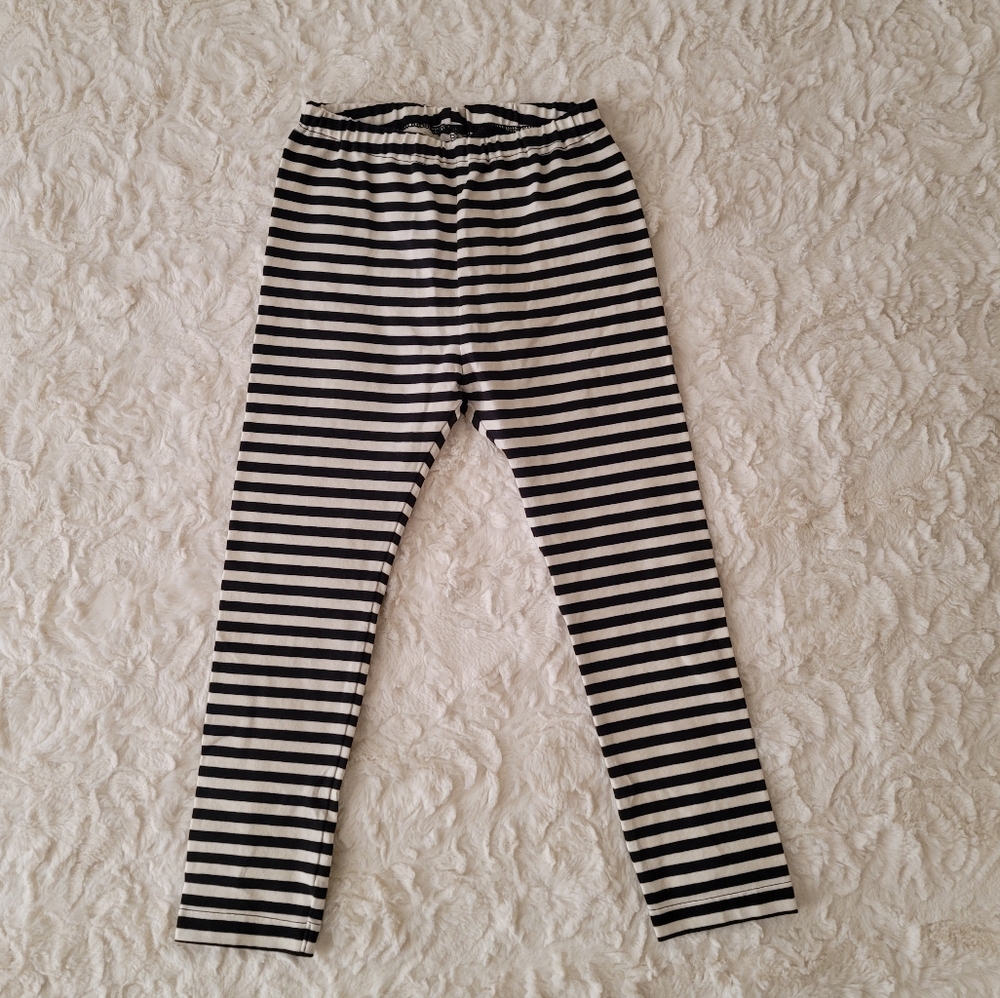 Uniqlo Girl Black/White Striped Leggings Size 3-4 Year NWT